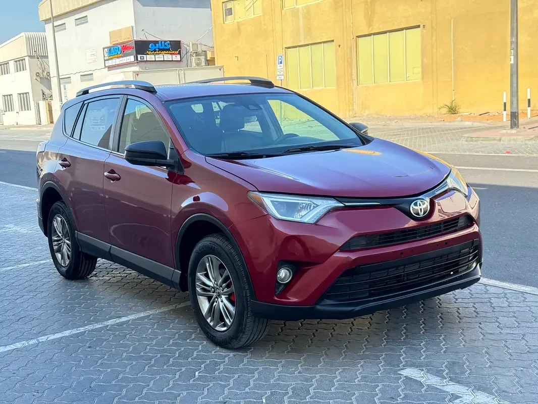 Toyota RAV4 2.5 AT (206 hp)