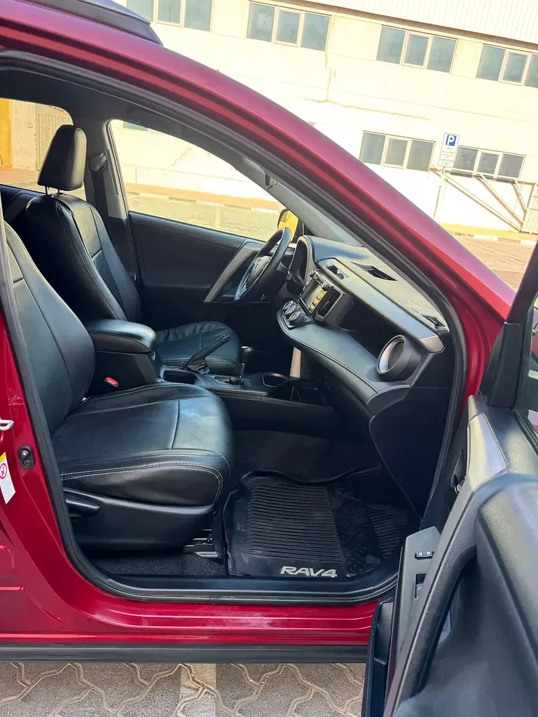 Toyota RAV4 2.5 AT (206 hp) - 12