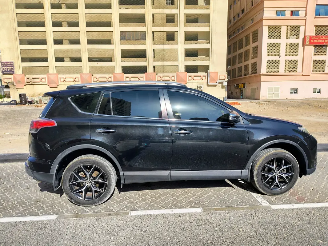 Toyota RAV4 2.5 AT 4WD (180 حصان) - 5