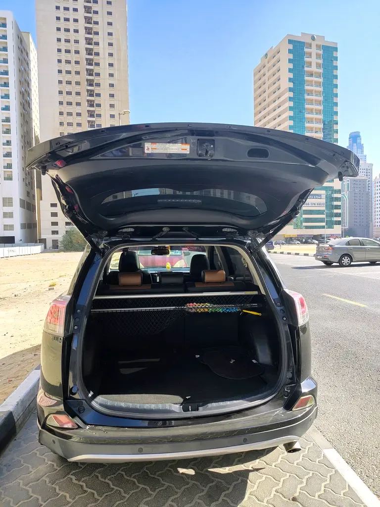 Toyota RAV4 2.5 AT 4WD (180 حصان) - 13