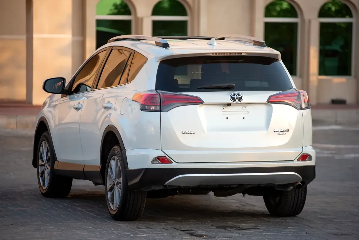 Toyota RAV4 2.5 AT 4WD (180 hp) - 6