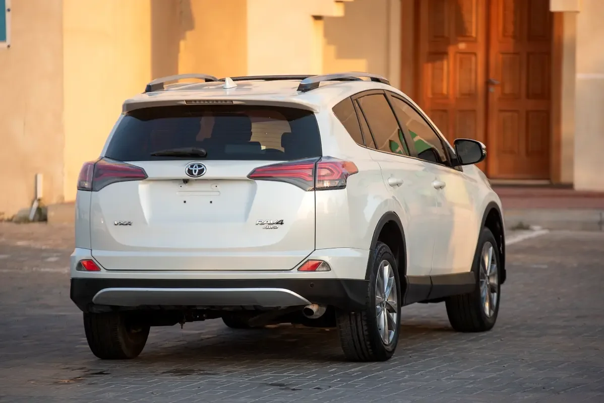 Toyota RAV4 2.5 AT 4WD (180 hp) - 8