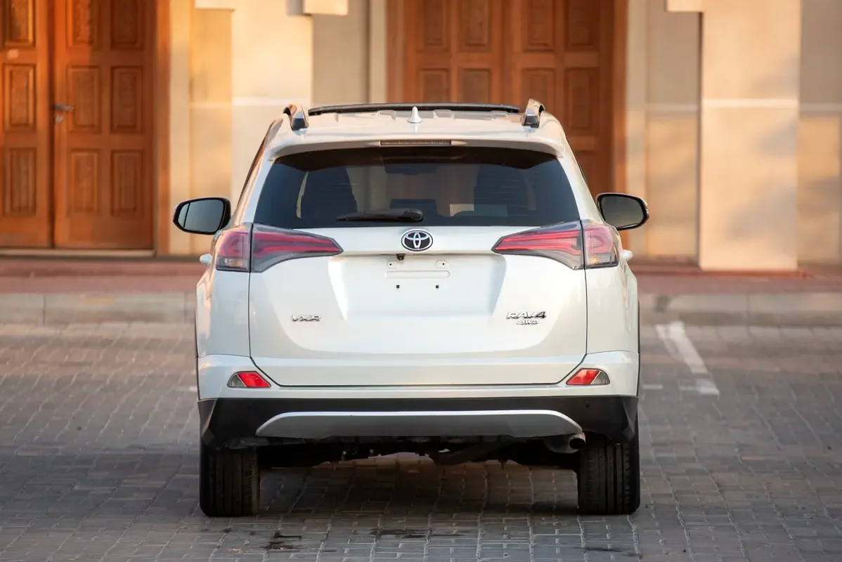Toyota RAV4 2.5 AT 4WD (180 hp) - 7
