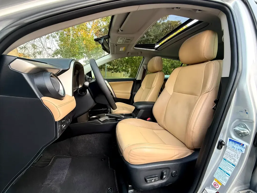 Toyota RAV4 2.5 AT 4WD (180 hp) - 11