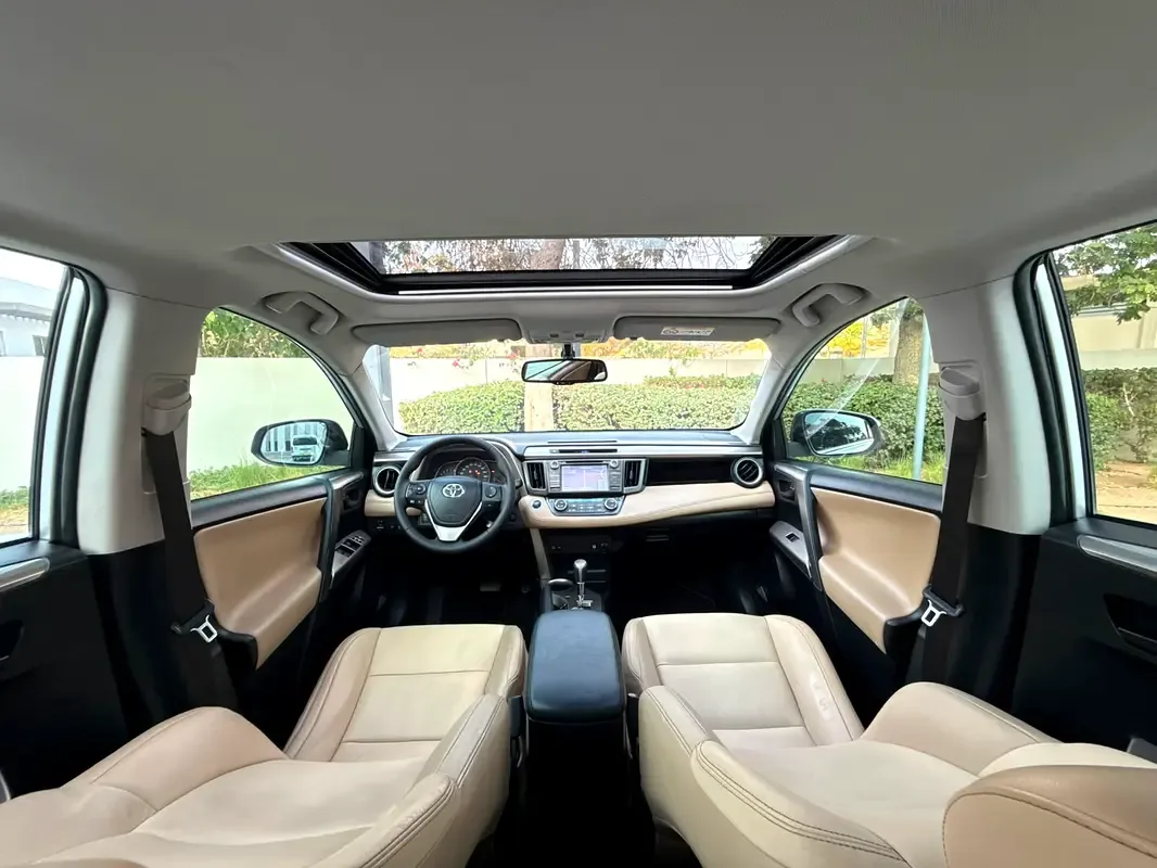 Toyota RAV4 2.5 AT 4WD (180 hp) - 13