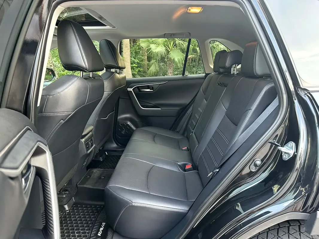 Toyota RAV4 2.5 AT 4WD (180 حصان) - 9