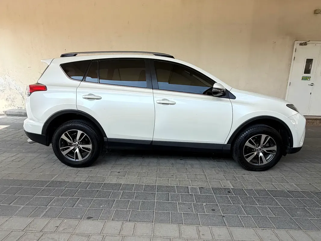 Toyota RAV4 2.5 AT 4WD (180 hp) - 5