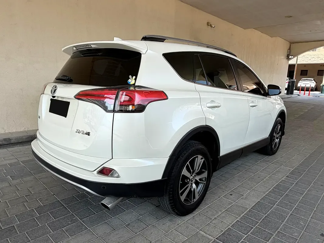 Toyota RAV4 2.5 AT 4WD (180 hp) - 3