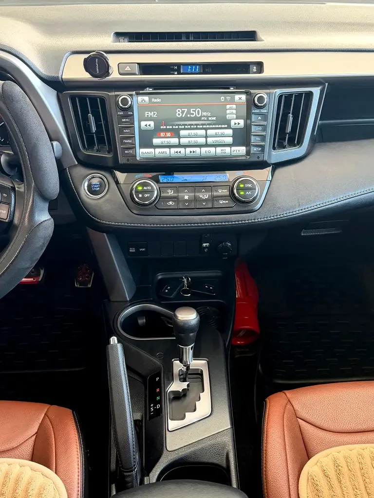 Toyota RAV4 2.5 AT 4WD (180 hp) - 8