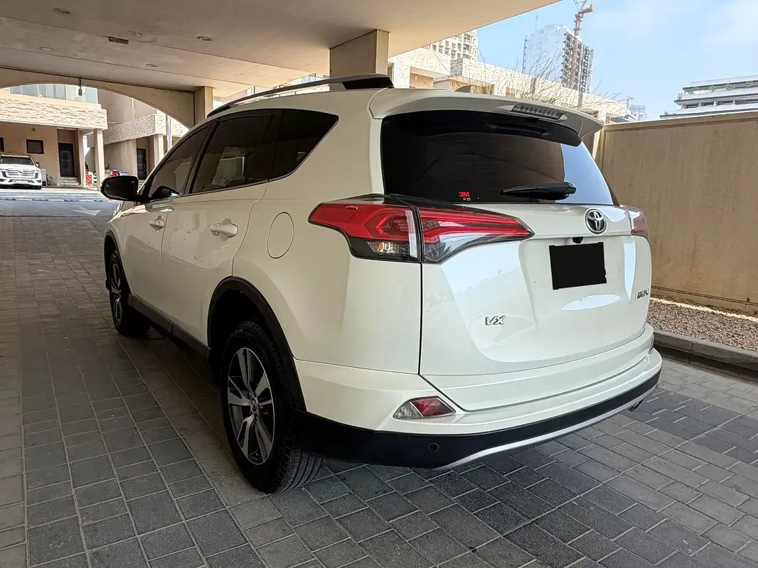 Toyota RAV4 2.5 AT 4WD (180 hp) - 6