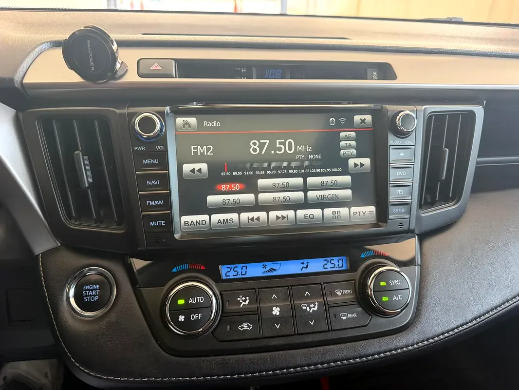 Toyota RAV4 2.5 AT 4WD (180 hp) - 15