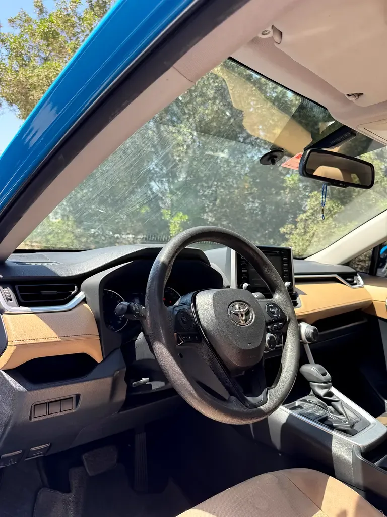 Toyota RAV4 2.5 AT 4WD (199 حصان) - 11
