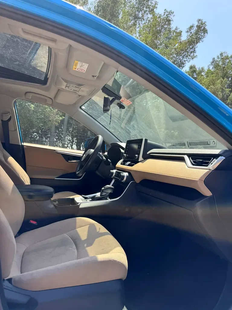 Toyota RAV4 2.5 AT 4WD (199 حصان) - 17