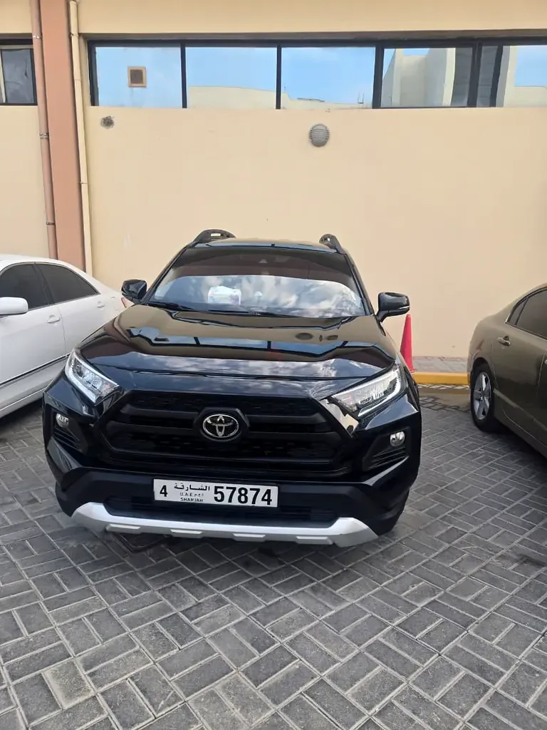 Toyota RAV4 2.5 AT 4WD (205 hp)