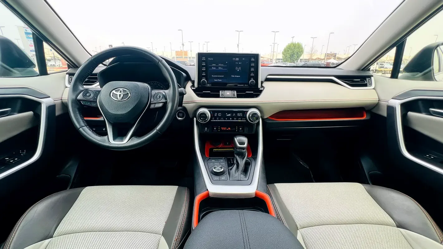 Toyota RAV4 2.5 AT 4WD (205 hp) - 16