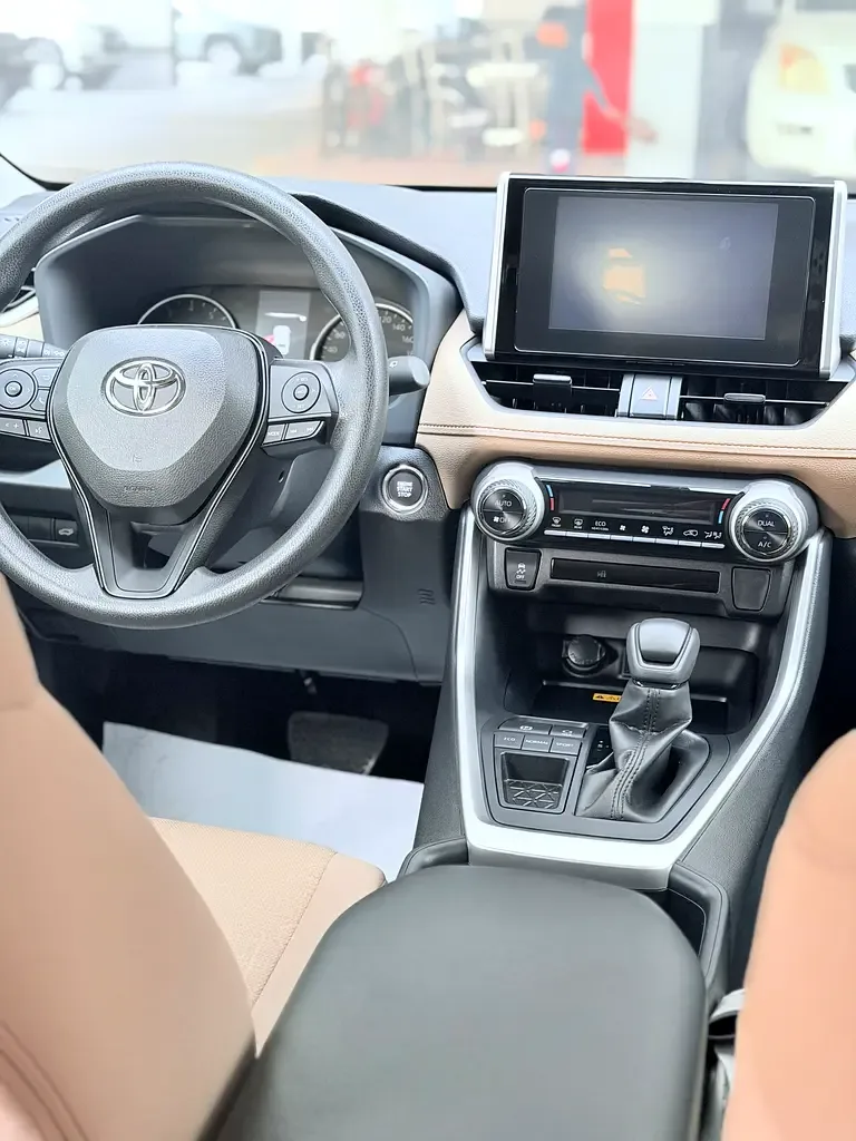 Toyota RAV4 2.5 AT 4WD (205 hp) - 7