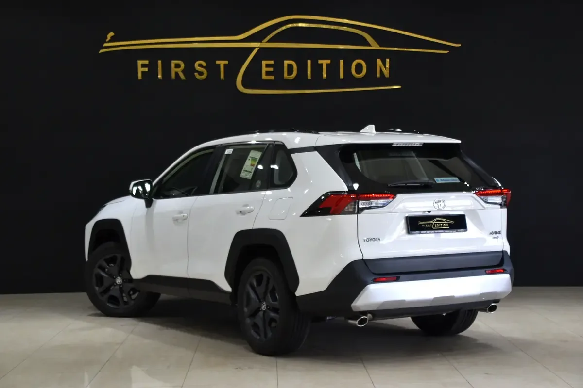 Toyota RAV4 2.5 AT 4WD (205 حصان) - 6