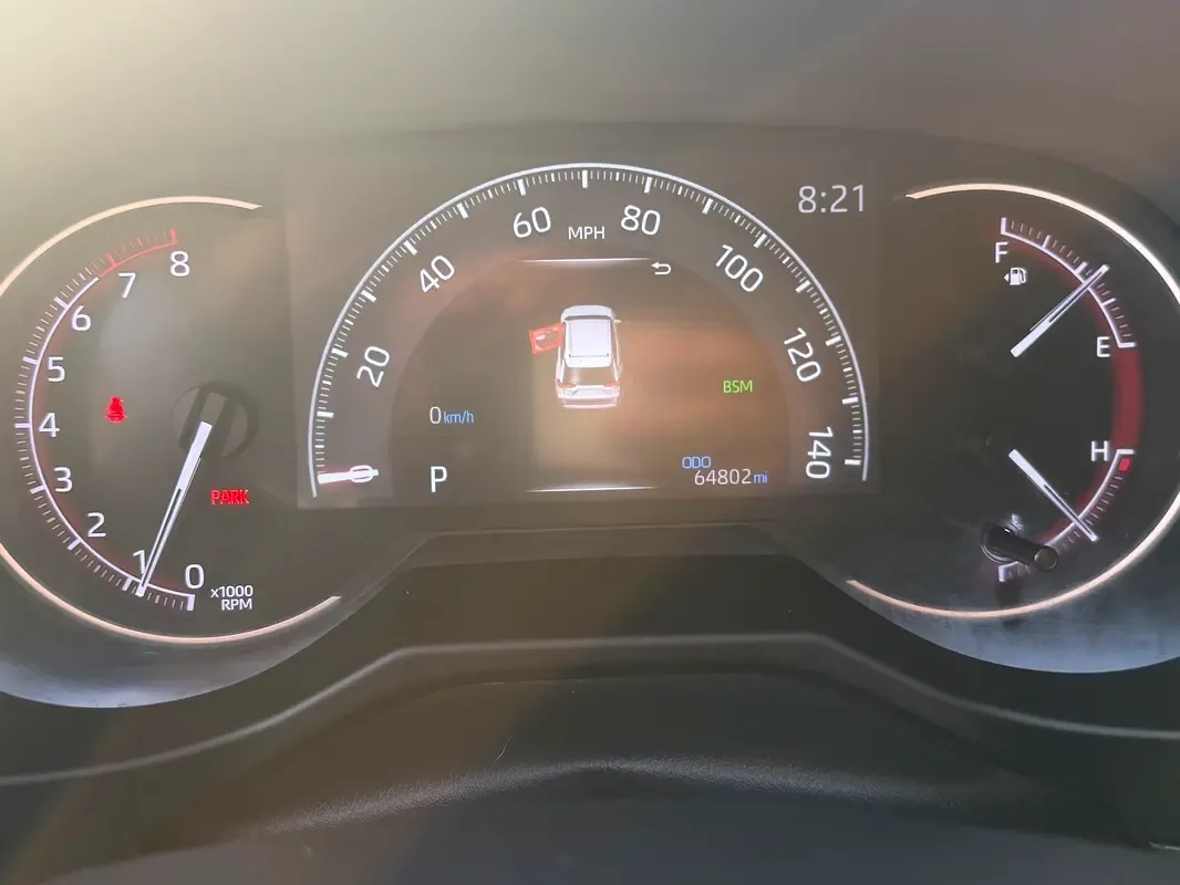 Toyota RAV4 2.5 AT 4WD (205 حصان) - 19