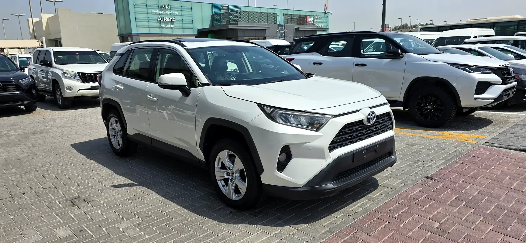 Toyota RAV4 2.5 AT AWD (206 hp)