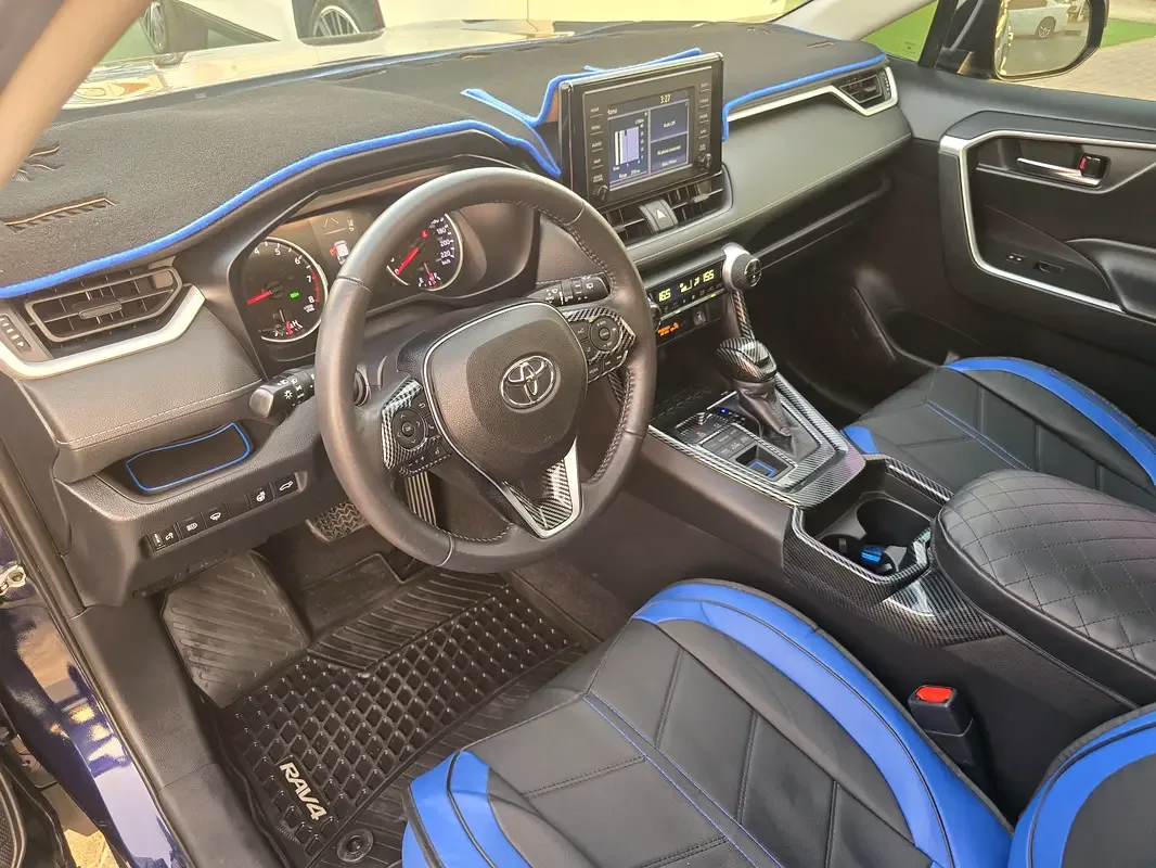 Toyota RAV4 2.5 AT AWD (206 حصان) - 11