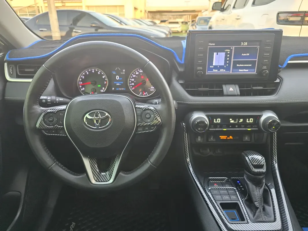 Toyota RAV4 2.5 AT AWD (206 حصان) - 15