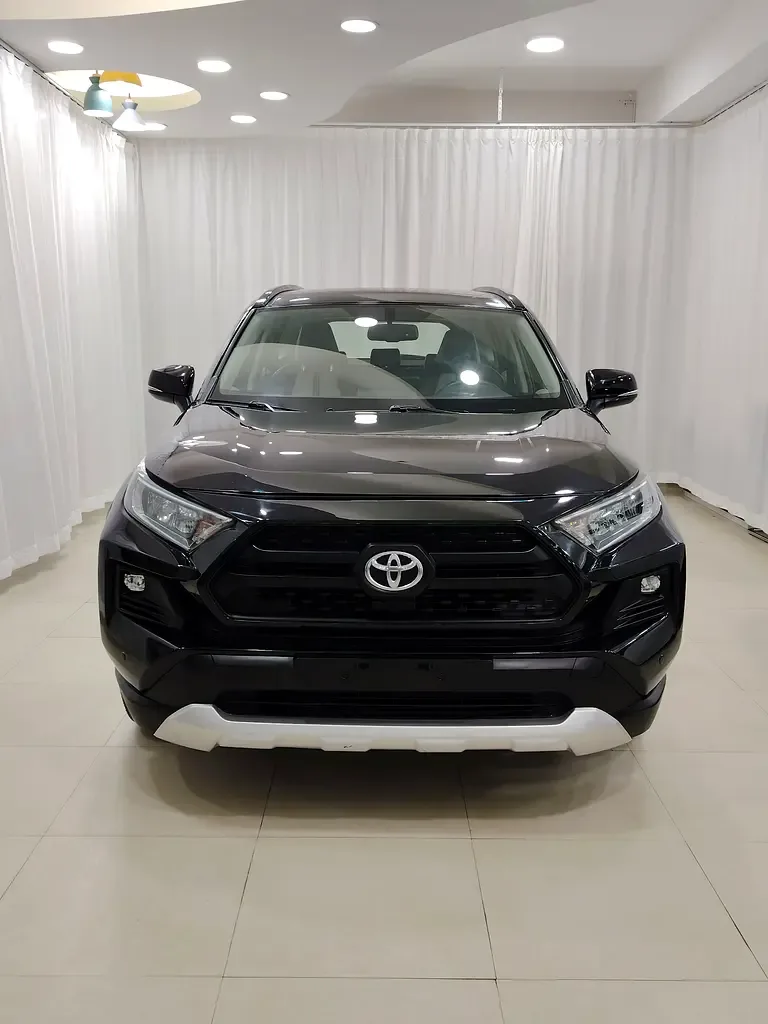 Toyota RAV4 2.5 AT AWD (206 حصان)
