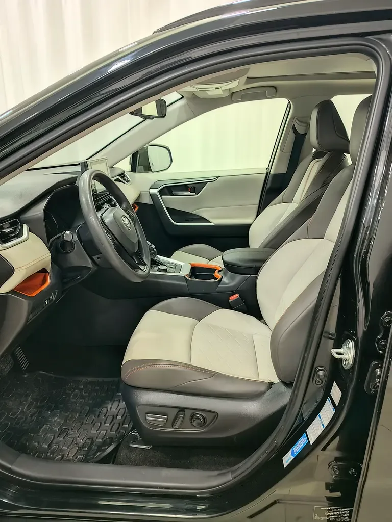 Toyota RAV4 2.5 AT AWD (206 حصان) - 8