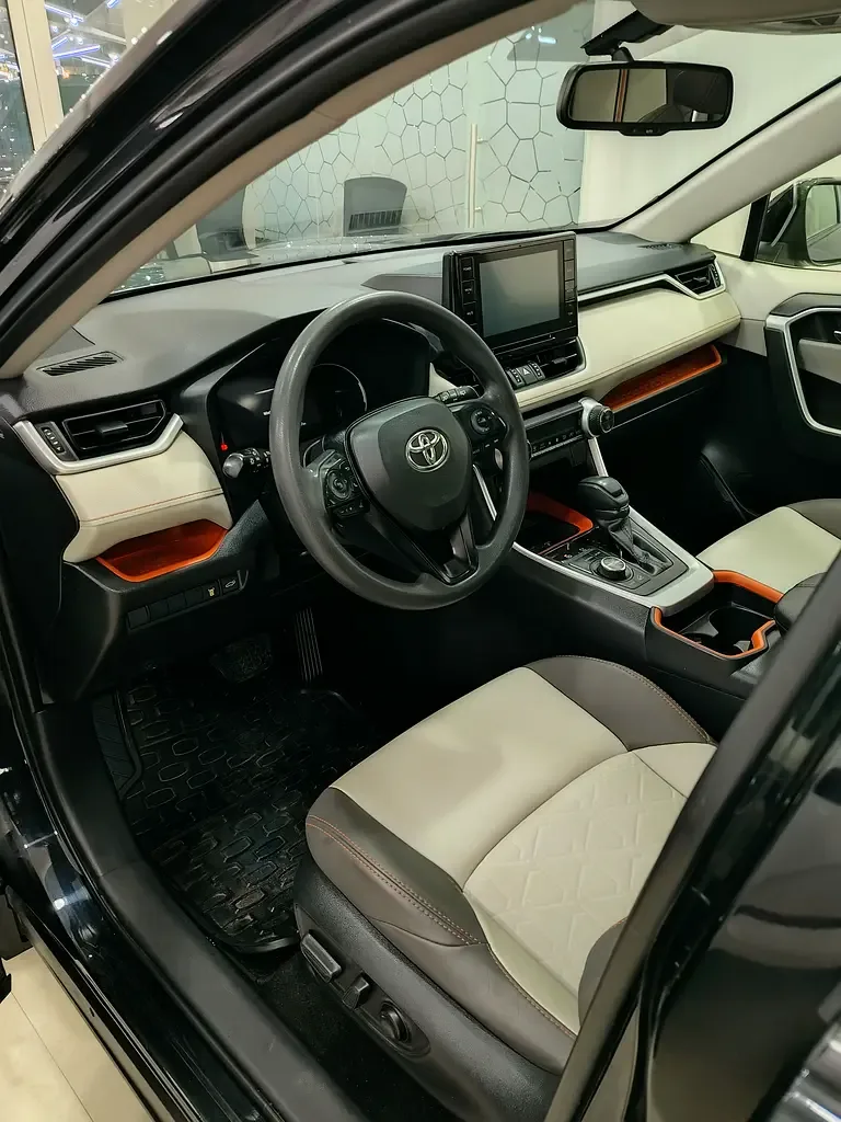 Toyota RAV4 2.5 AT AWD (206 حصان) - 9