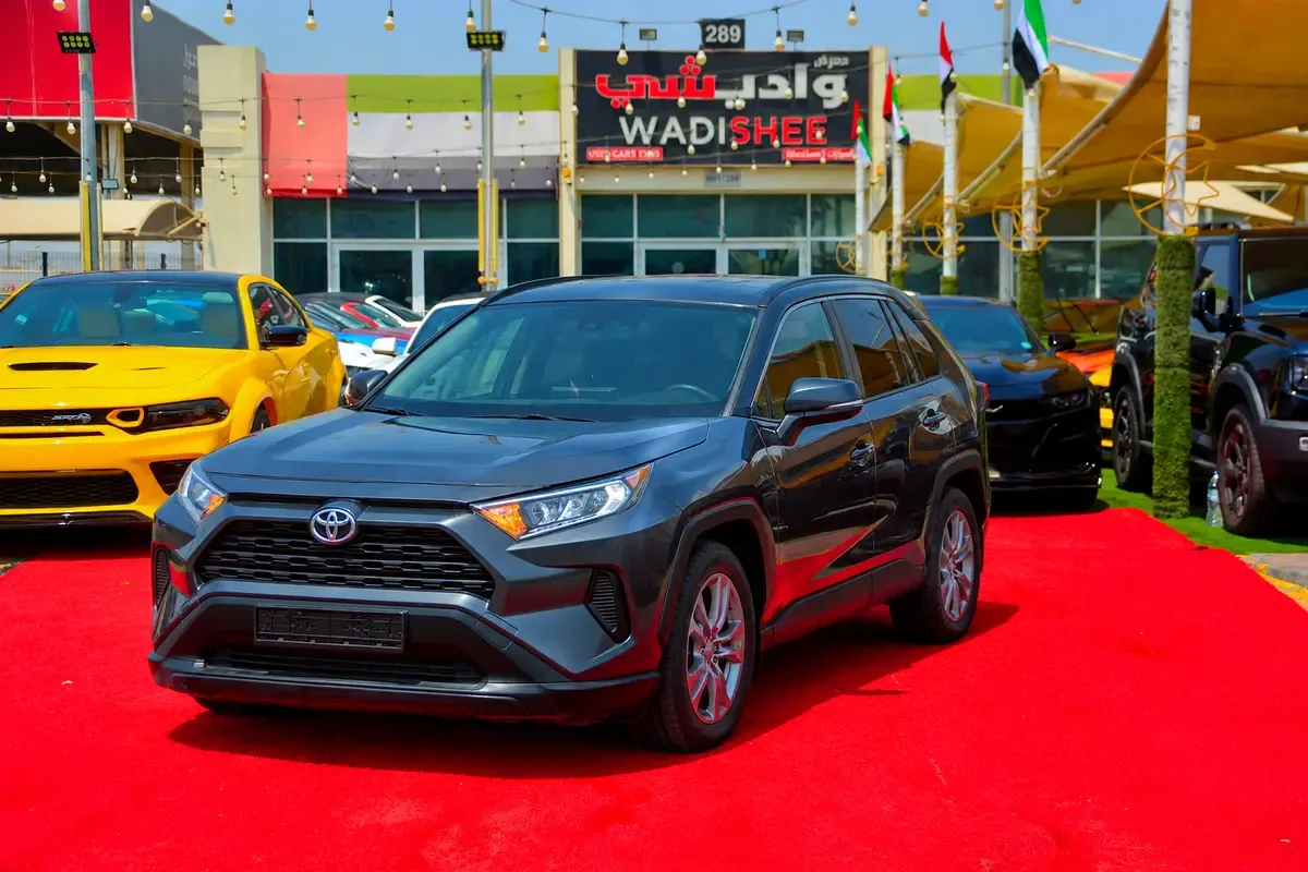 Toyota RAV4 2.5 CVT (226 hp)