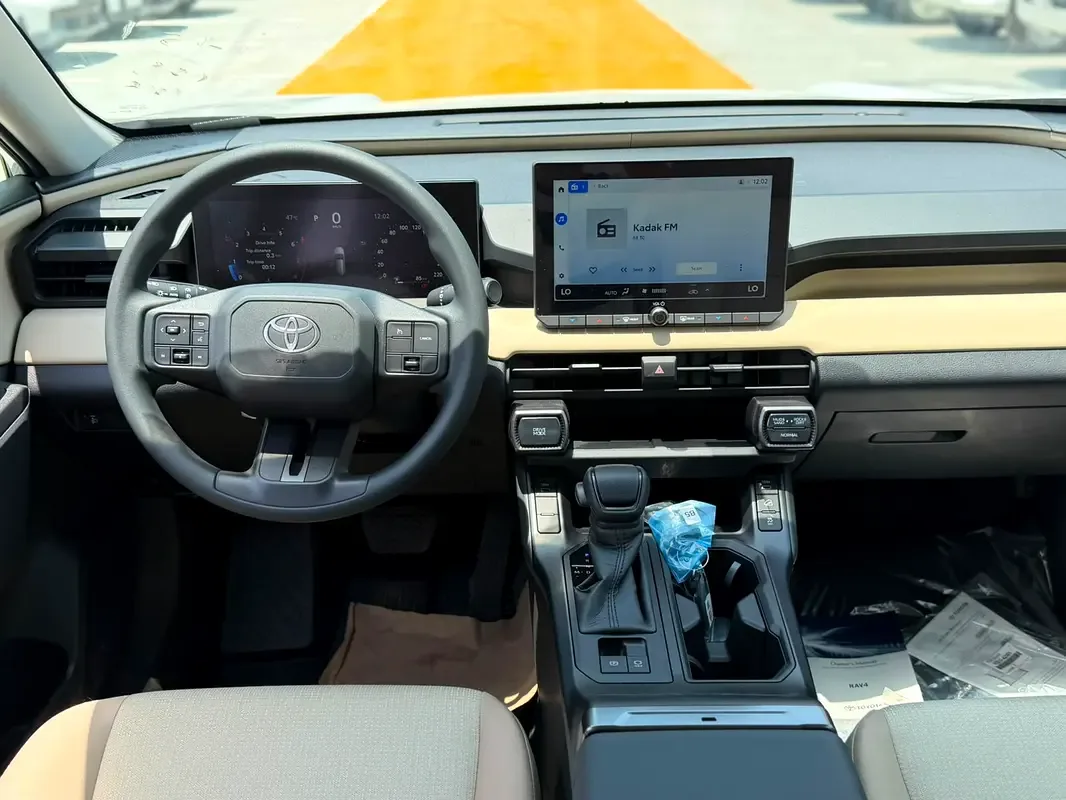 Toyota RAV4 2.5 CVT (226 hp) - 6