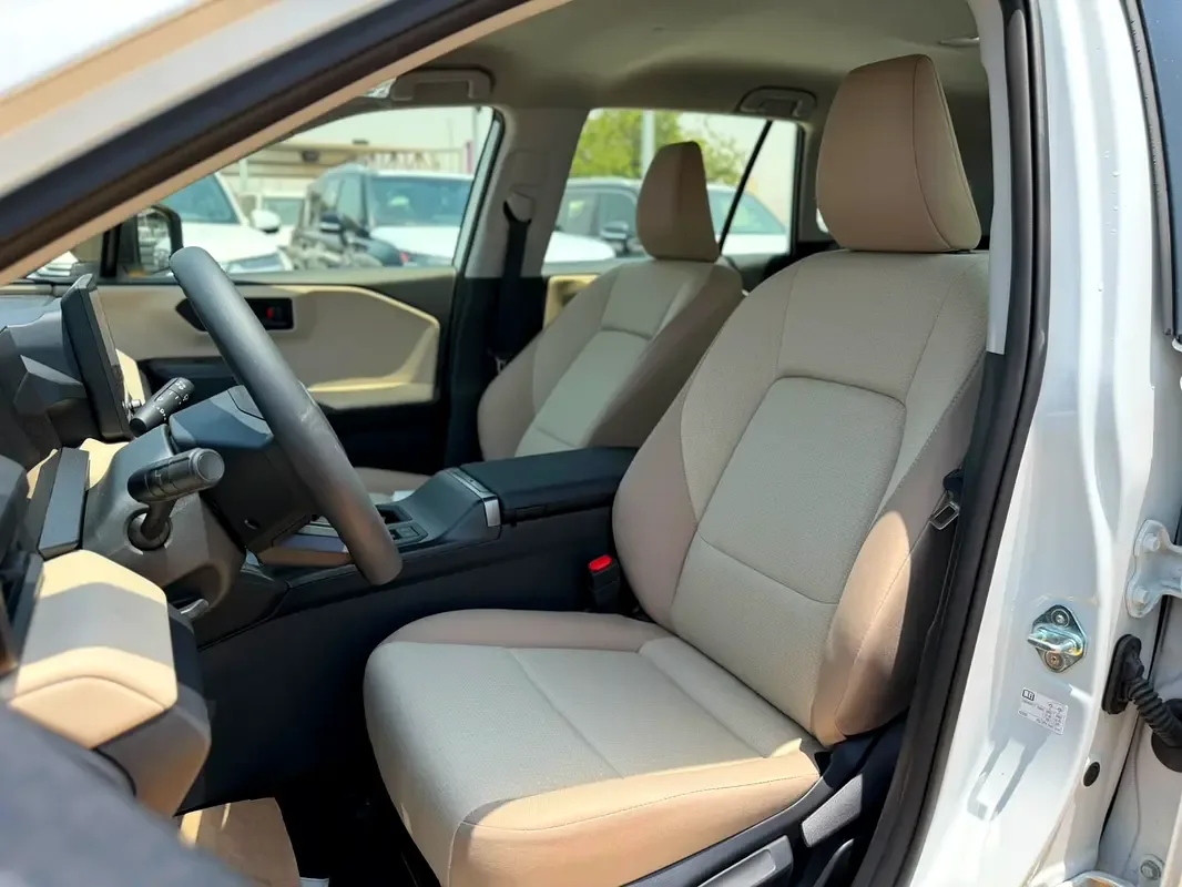 Toyota RAV4 2.5 CVT (226 hp) - 5