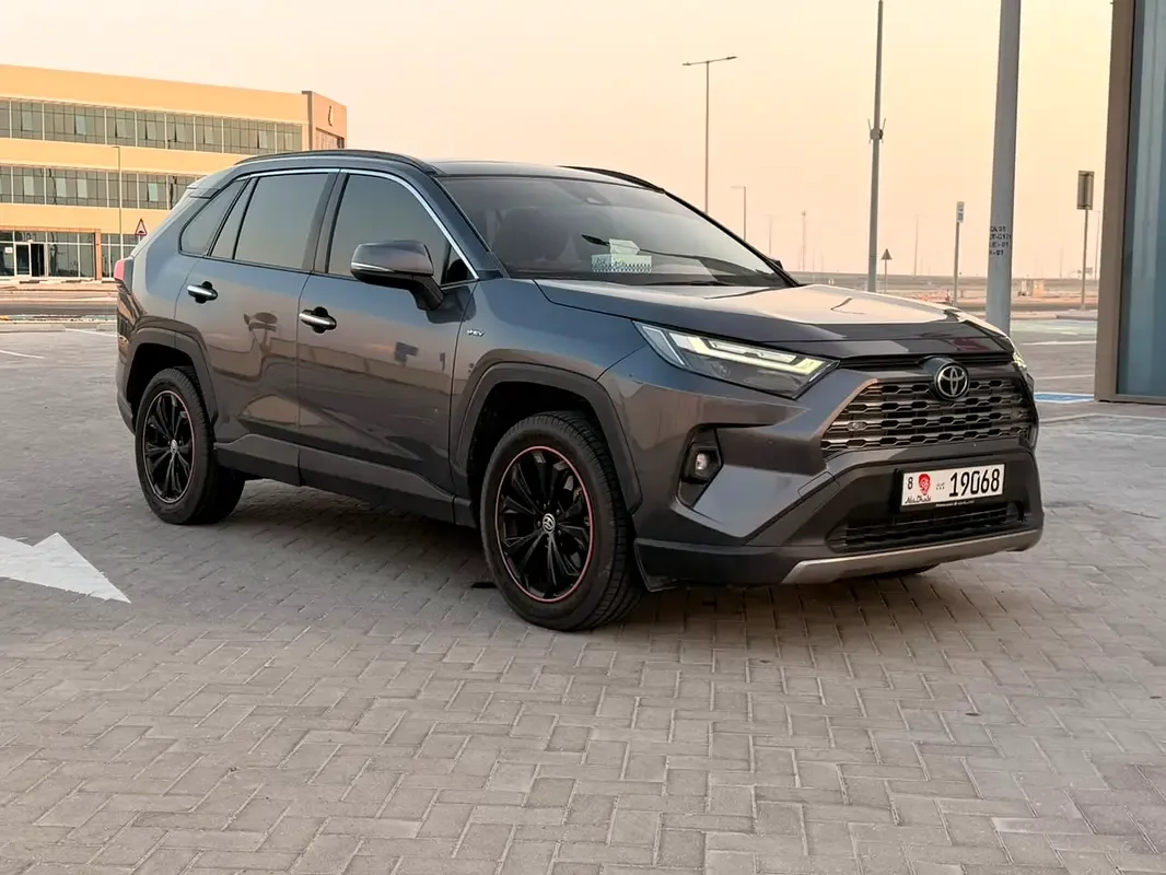 Toyota RAV4 2.5 CVT (226 hp) - 2