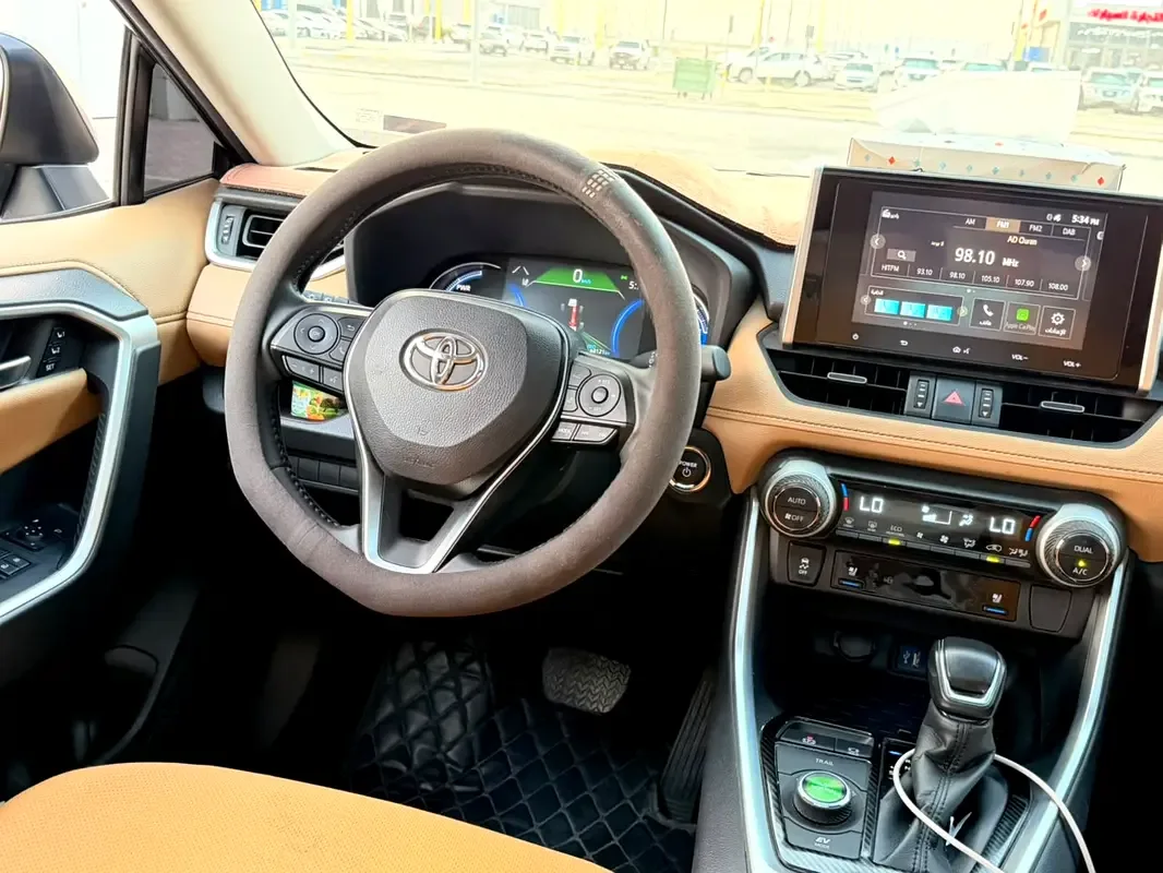 Toyota RAV4 2.5 CVT (226 hp) - 10