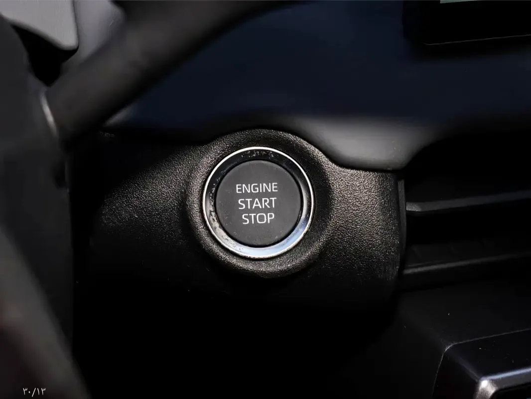 Toyota RAV4 2.5 CVT (226 حصان) - 14