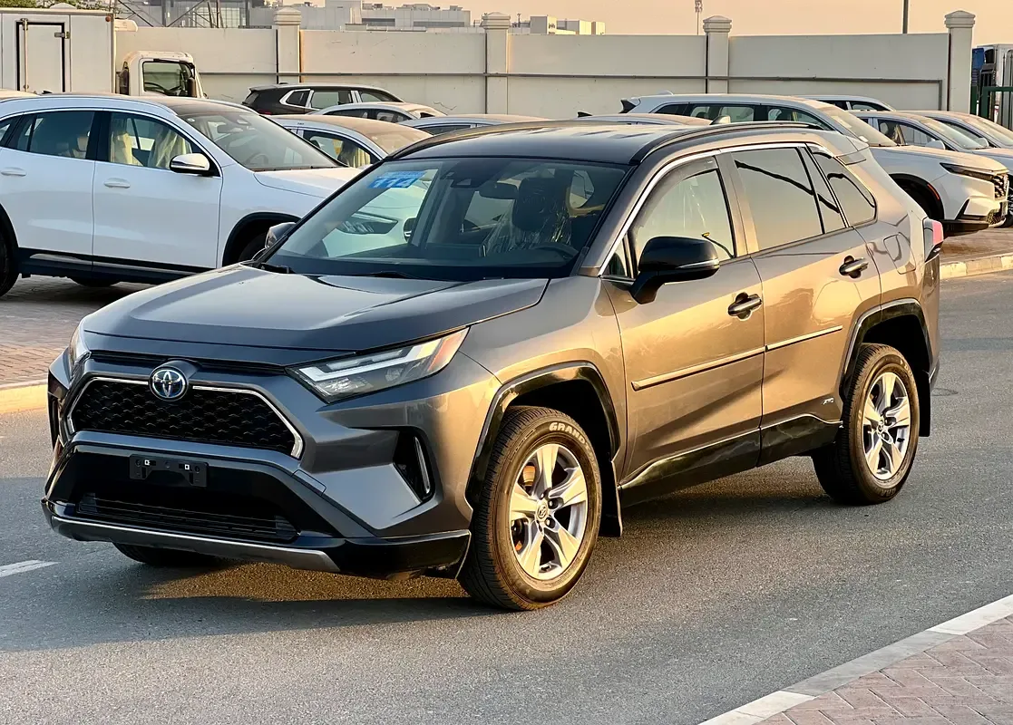 Toyota RAV4 2.5 CVT (236 حصان) - 3