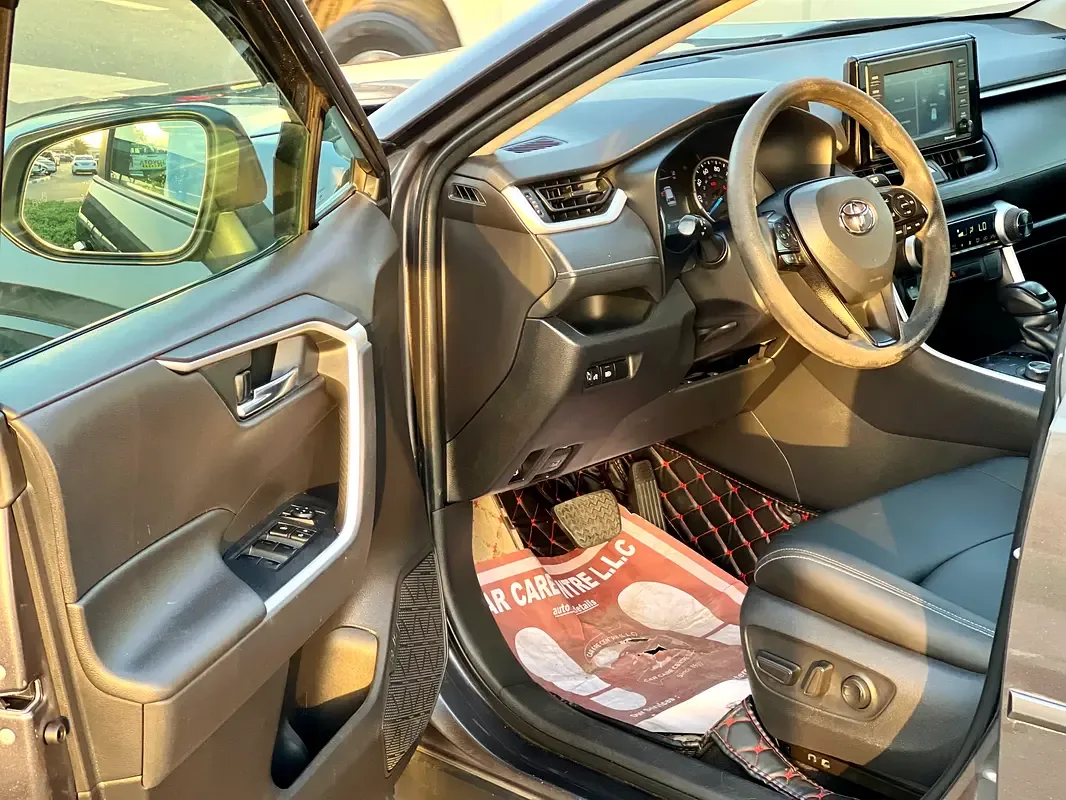 Toyota RAV4 2.5 CVT (236 حصان) - 11