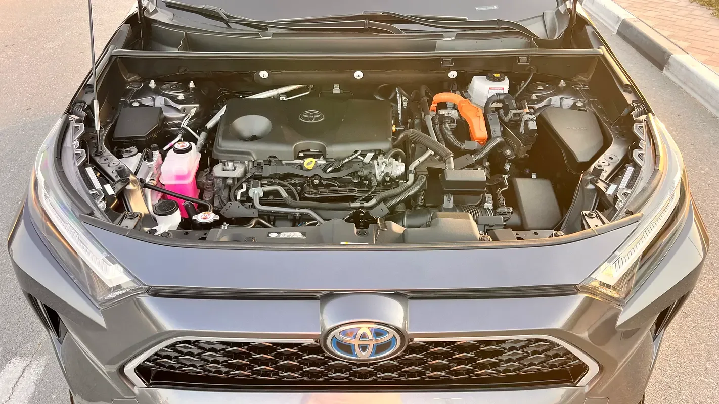 Toyota RAV4 2.5 CVT (236 حصان) - 17