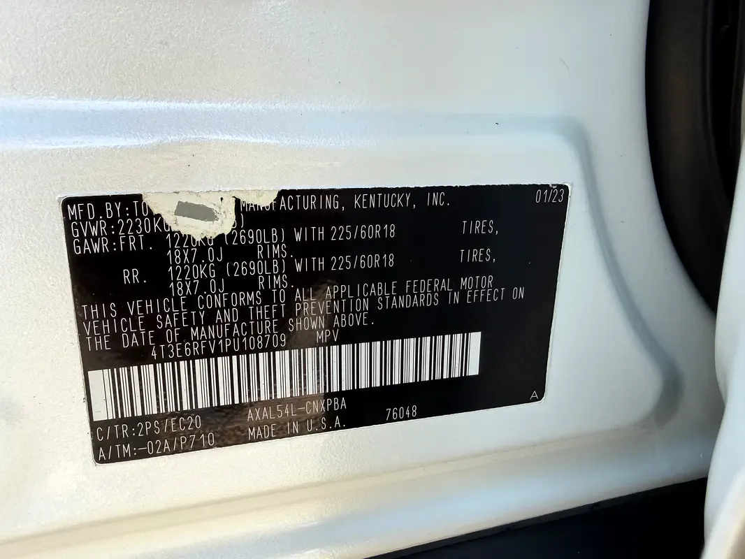 Toyota RAV4 2.5 CVT (236 حصان) - 3
