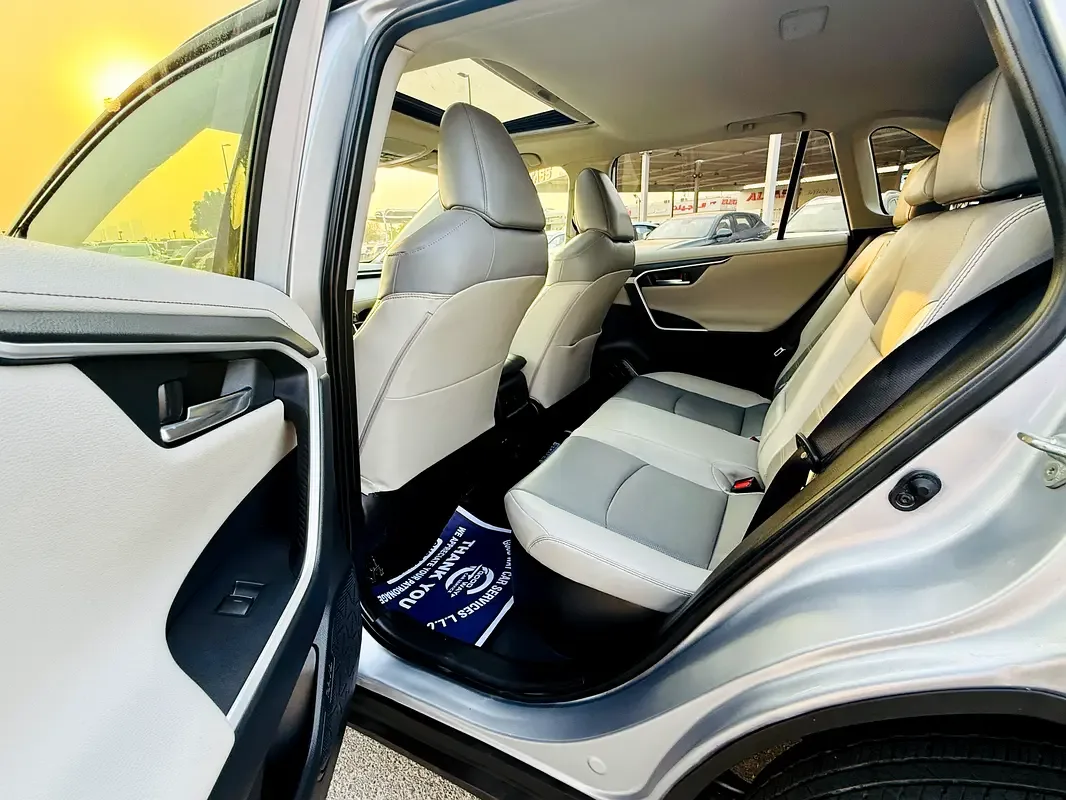 Toyota RAV4 2.5 CVT (236 hp) - 14