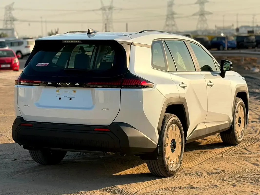 Toyota RAV4 2.5 CVT AWD (236 hp) - 16