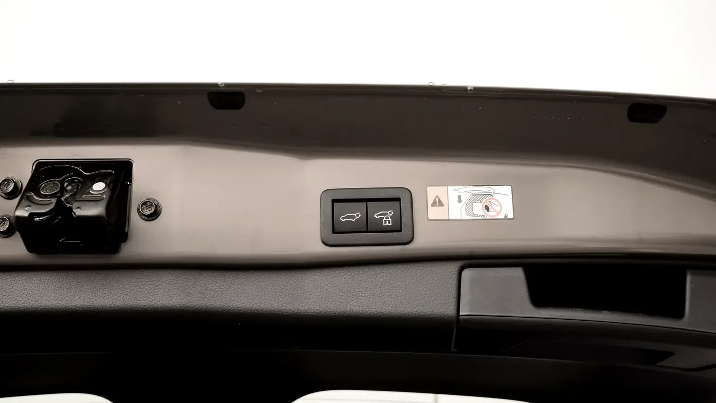 Toyota RAV4 2.5 CVT AWD (236 hp) - 7