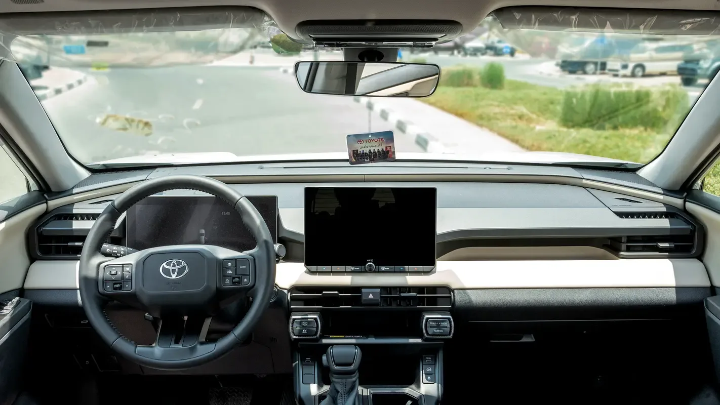 Toyota RAV4 2.5 CVT AWD (236 hp) - 14