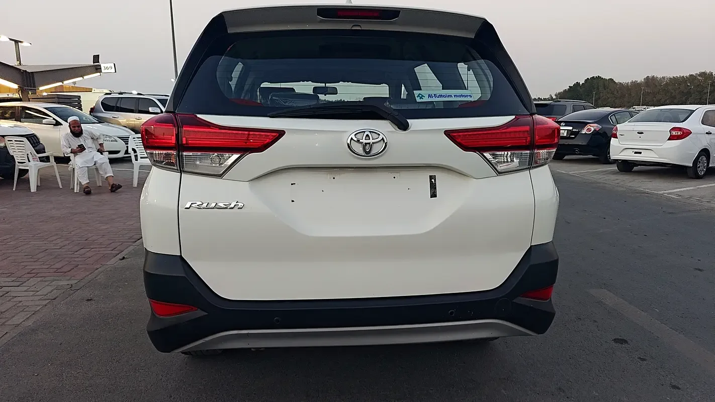 Toyota Rush 1.5 AT (104 hp) - 9