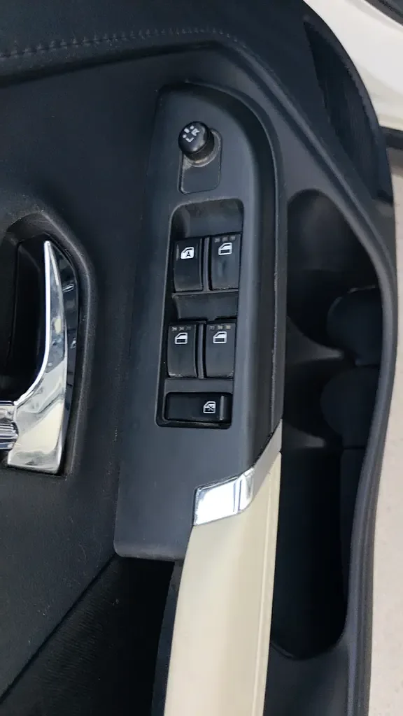 Toyota Rush 1.5 AT (104 hp) - 16