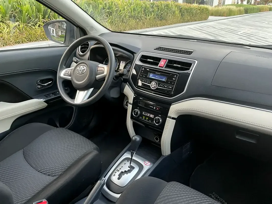Toyota Rush 1.5 AT (104 حصان) - 3