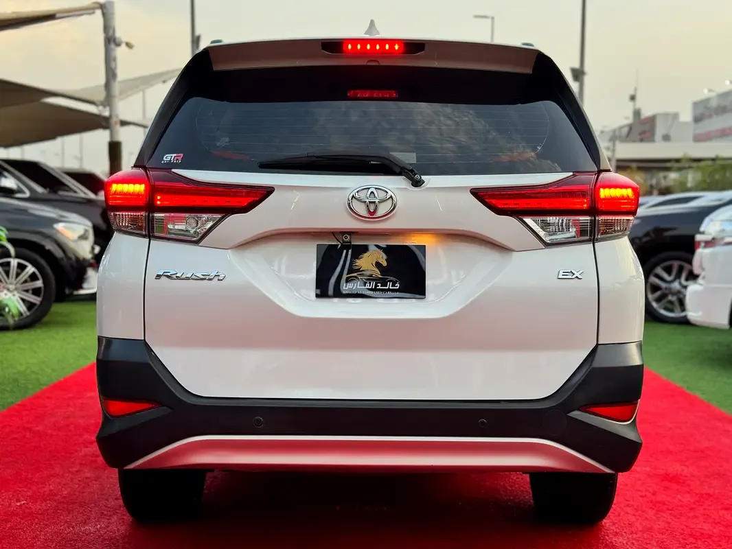 Toyota Rush 1.5 AT (104 hp) - 7
