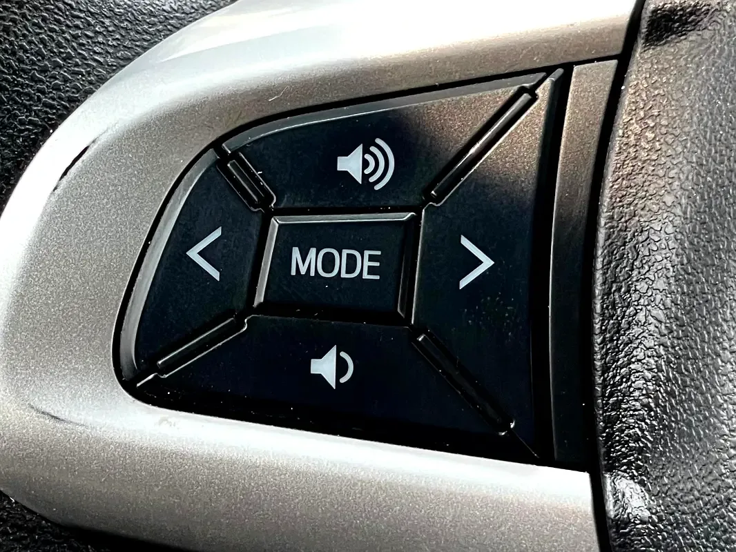 Toyota Rush 1.5 AT (104 hp) - 18