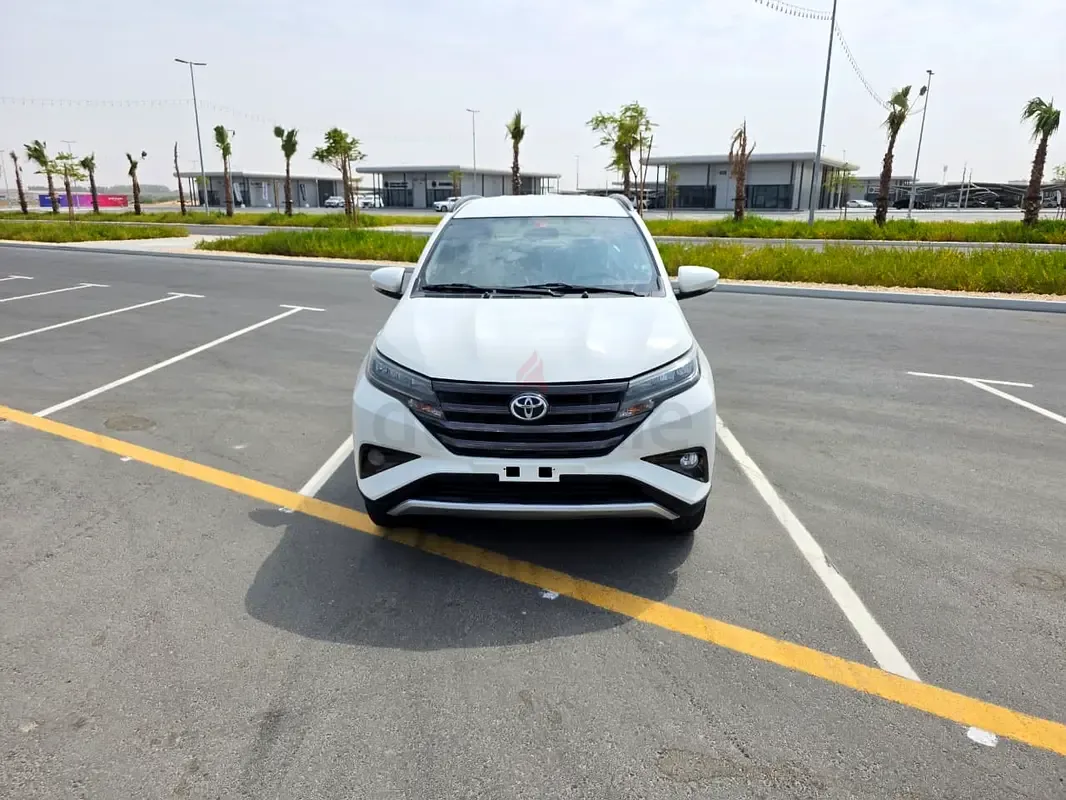 Toyota Rush 1.5 AT (104 hp) - 3