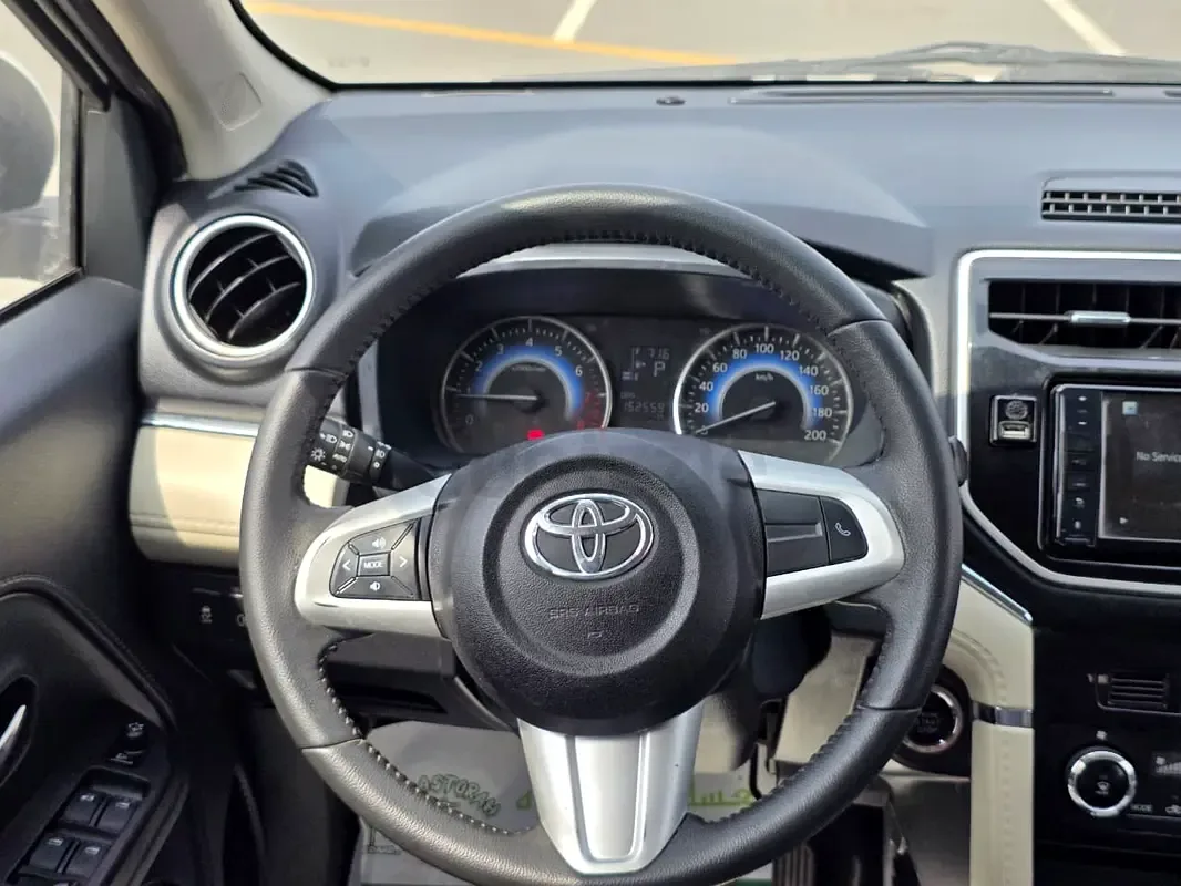 Toyota Rush 1.5 AT (104 hp) - 17