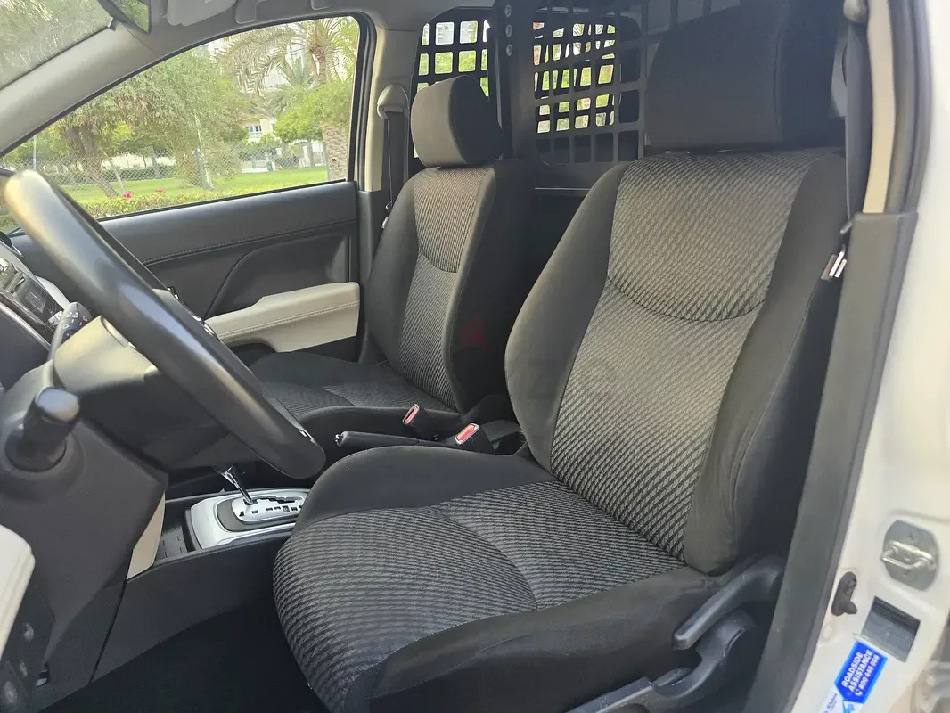 Toyota Rush 1.5 AT (104 حصان) - 10